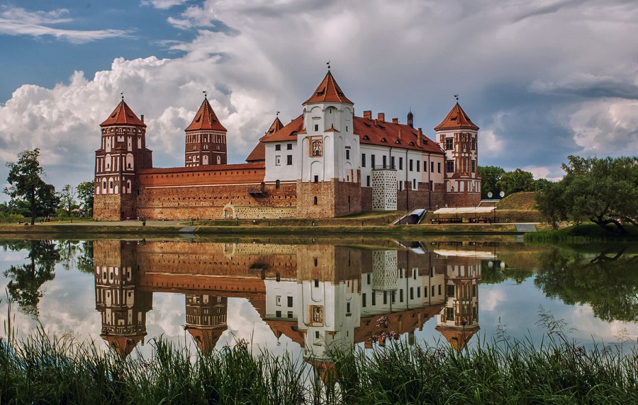 Мирский замок Мирский замок