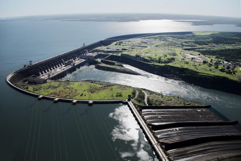 водопады Игуасу, дамба Итайпу itaipu1