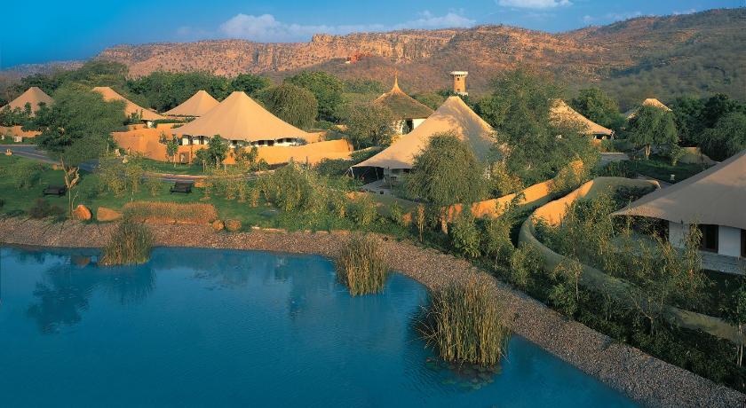 The Oberoi Vanyavilas Wildlife Resort, Ranthambhore 5* The Oberoi Vanyavilas Wildlife Resort, Ranthambhore 5*