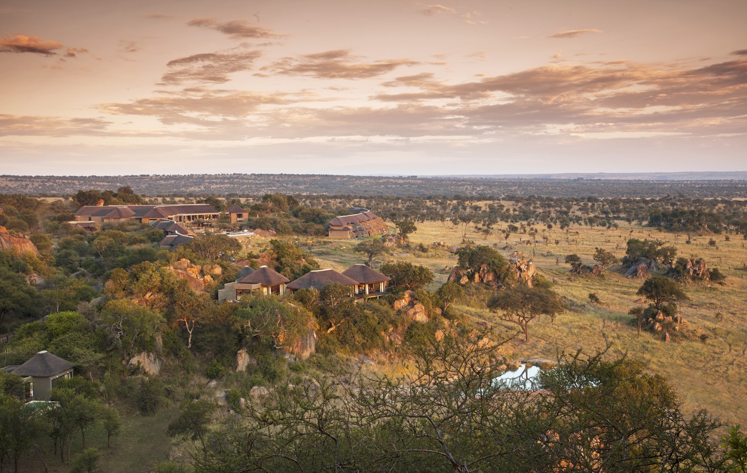 Four Seasons Serengeti 5*, Savannah Room Four Seasons Serengeti 5*, Savannah Room